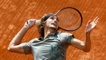 Zverev deja unos octavos sin españoles 36 años después 