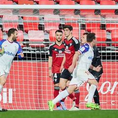 Álex Martín y Manu García se pierden el trascendental duelo en El Toralín