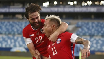 Un ex DT de la Roja recuerda a Brereton para destacar a Eduardo Vargas: “Trajimos a un chico inglés...”