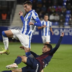 Nafti se estrena en El Alcoraz