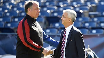 Bruce Arena y Sunil Gulati.