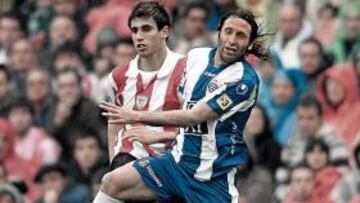 <b>ANALÍTICO. </b>Rufete fue titular el domingo en San Mamés y ayer opinó en AS sobre la situación perica.