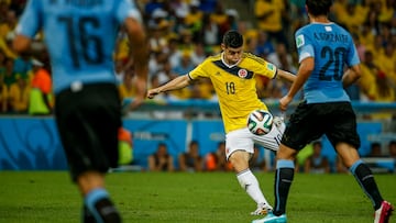 Golazo de James Rodríguez en el triunfo de la Selección Colombia sobre Uruguay en el Mundial Brasil 2014.