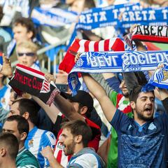 La Supercopa femenina animó la previa del derbi vasco