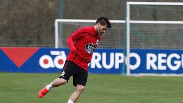 Vítor Silva ya toca balón en Abegondo