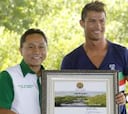 Las imágenes del viaje de Cristiano Ronaldo a Indonesia