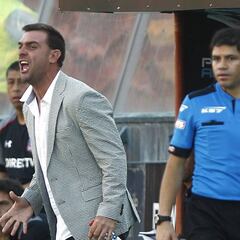 Pablo Guede: "Me saco el sombrero con mis jugadores"