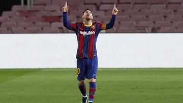 Soccer Football - La Liga Santander - FC Barcelona v Athletic Bilbao - Camp Nou, Barcelona, Spain - January 31, 2021 Barcelona's Lionel Messi celebrates scoring their first goal REUTERS/Albert Gea