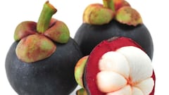 The mangosteen is a purple fruit that is known to be a superfood with many health benefits, such as regulating cholesterol and protecting against viruses.