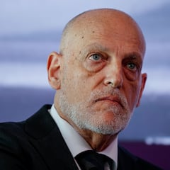 Tebas: “Los clubes se quejan una vez o dos, el Real Madrid todas las semanas”