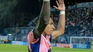 Sebastián Villa, extremo colombiano de Independiente Rivadavia