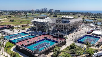 MEX3652. ACAPULCO (MÉXICO), 22/02/2025.- Fotografía aérea de la Arena GNP Seguros previo al inicio del Abierto Mexicano de Tenis este sábado, en el balneario de Acapulco (México). El alemán Alexander Zverev, segundo del ránking, debutará ante el italiano Matteo Arnaldi, raqueta 34 de mundo, en uno de los partidos principales de la primera ronda del Abierto Mexicano de Tenis, torneo categoría 500 de la ATP. EFE/ David Guzmán