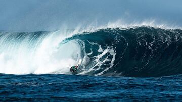 Bodyboarder cogiendo una ola en El Quemao durante el Quemao Class 2019 que se celebra en esta ola que rompe en La Santa (Lanzarote).