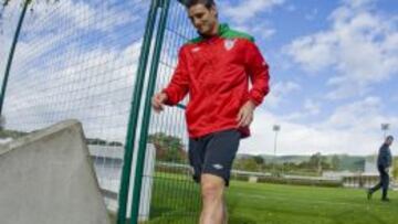 Aduriz: "¿La Selección? Sólo pienso en el Lyon"