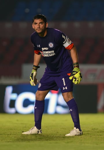 Actual portero del Cruz Azul y de la Selección Mexicana que disputa la Copa Oro, Chuy puede presumir la Medalla de Oro Olímpica que el Tri conquistó en Londres 2012 ; tiene además dos medallas Panamericanas, de bronce en Santo Domingo 2003 y de Oro en Guadalajara 2011. A nivel clubes no ha podido ser campeón de Liga con Atlas, Tecos y Cruz Azul, pero se le recuerda como refuerzo de lujo de las Chivas en la Copa Libertadores de 2005. 