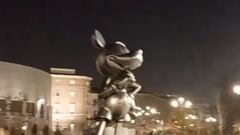 ¿Por qué hay un Mickey gigante en la Plaza de España de Madrid?