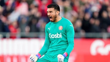 Gazzaniga of Girona FC during the La Liga match between Girona FC and Valencia CF played at Montilivi Stadium on February 5, 2023 in Girona, Spain. (Photo by Sergio Ruiz / Pressinphoto / Icon Sport)