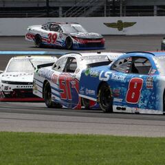 NASCAR y su rotundo éxito en los eSports