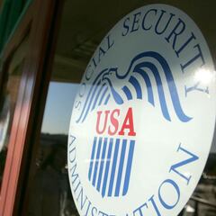 How can I make an appointment at the Social Security office?