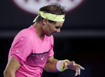 Rafa Nadal ganó 2-6, 6-3, 7-6, 3-6 y 5-7 al tenista estadounidense Tim Smyczek tras un largo y duro partido.