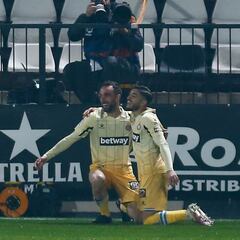 Una segunda línea de Primera