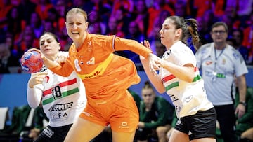 La holandesa Kelly Dulfer supera a dos húngaras.