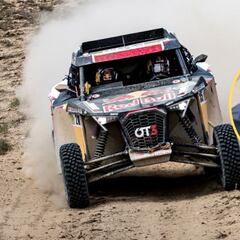 Cristina sale del "encierro" de Kazajistán gracias a Calleja