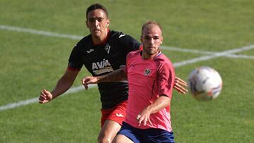 E?aut Mendia da el triunfo al Eibar en el estreno de Iraola con el Rayo