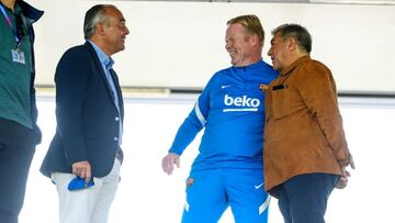 Laporta escenifica su 'buen rollo' con Koeman