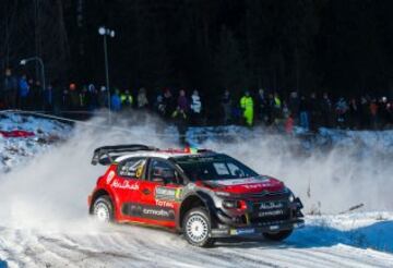 Craig Breen y su copiloto Scott Martin