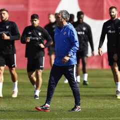 Banega y André Silva no se entrenan a dos días del derbi