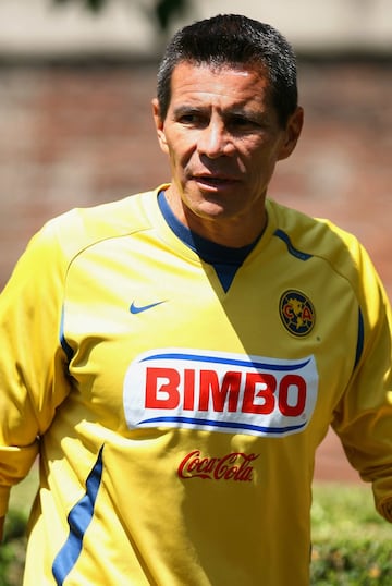 ‘Capitán Furia’ es de los jugadores más emblemáticos del americanismo. El defensor mexicano ganó con Las Águilas seis títulos de liga en territorio azteca, además de tres campeonatos de Concacaf.