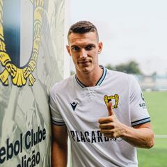 Adrián Marín se gana el interés del Benfica y el Rayo