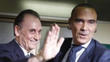 El ex presidente del Betis junto al empresario navarro.