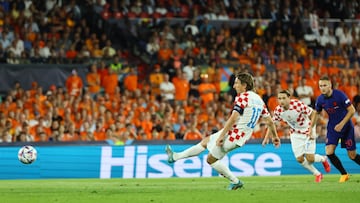 Soccer Football - UEFA Nations League - Semi Final - Netherlands v Croatia - Feyenoord Stadium, Rotterdam, Netherlands - June 14, 2023 Croatia's Luka Modric scores their fourth goal from the penalty spot REUTERS/Wolfgang Rattay