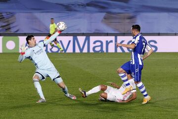 Thibaut Courtois, Lucas Pérez y Lucas Vázquez.