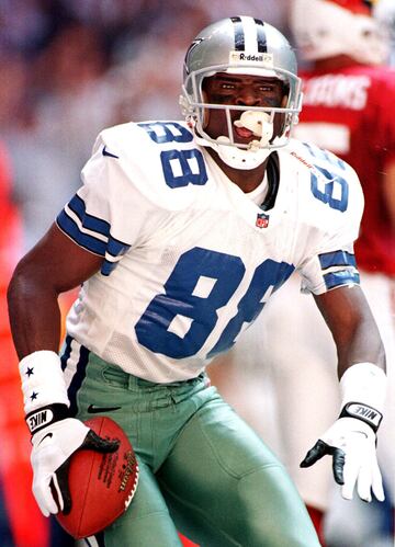 Miembro del Sal¨®n de la Fama de la NFL, campe¨®n de la NCAA, tres veces ganador del Super Bowl, cinco veces elegido al Pro Bowl y due?o de un anillo de honor de los Dallas Cowboys. Todo eso hizo Michael Irvin de 1988 a 1999 con los Cowboys.