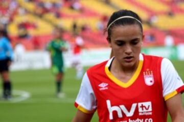 El fútbol femenino debuta en El Campín con triunfo de Santa Fe