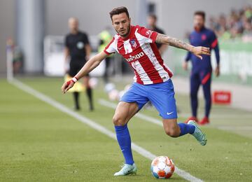El centrocampista ha jugado 340 partidos de rojiblanco y marcado 43 goles, 14 en Europa. Sa¨²l ha ganado seis t¨ªtulos: una Liga, una Copa, dos Europa League y dos Supercopas de Europa. Sa¨²l ha anotado alg¨²n gol europeo para el recuerdo. Pocos aficionados olvidan el que hizo al Bayern de M¨²nich en las semifinales de la Champions 2015-16. El rojiblanco hizo el 1-0 en el Calder¨®n en una gran jugada individual y ese tanto en Champions dio la vuelta al mundo y le coron¨® como un jugador de primer nivel. El Atl¨¦tico sufri¨® mucho en la vuelta, pero pas¨® a la final.