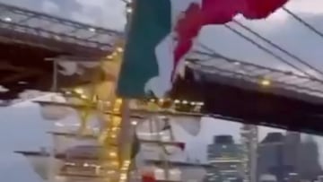 Sale a la luz una toma más del choque del buque en puente Brooklyn