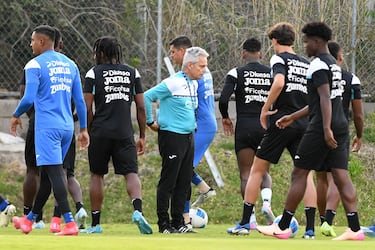 Reinaldo Rueda: ¡°Honduras quiere recuperar su estatus...¡±