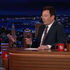 Úrsula Corberó le cuenta a Jimmy Fallon la devoción de Madonna por 'Tokio'