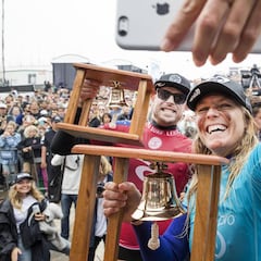 La WSL publica el calendario del CT 2019 e iguala los premios entre hombres y mujeres