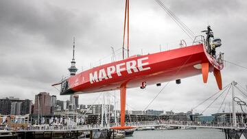 El 'MAPFRE' vuelve al agua en la costera previa a la etapa reina