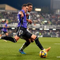 Carracedo se pone a 104 en blanquiverde