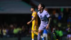 Alejandro Zendejas celebrate this goal 2-0 of America during the 11th round match between America and Tigres UANL as part of the Torneo Clausura 2024 Liga BBVA MX at Azteca Stadium on March 09, 2024 in Mexico City, Mexico.