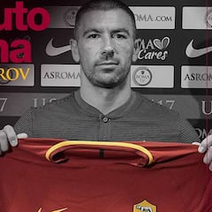 Oficial: Kolarov, abandona el City y jugará en el Roma