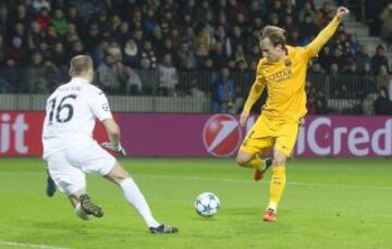 0-2. Rakitic marc¨® el segundo gol.