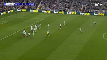 El gol inédito que le ha marcado el Newcastle al Athletic: propio del Mundial de balonmano
