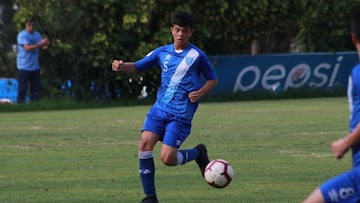 La selecci&oacute;n U-15 de Guatemala present&oacute; la documentaci&oacute;n de los convocados para el torneo de Concacaf en Florida. USA le neg&oacute; la visa a nueve jugadores.